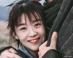 王鹤棣宋伊人最新爆料,甜蜜互动引粉丝热议